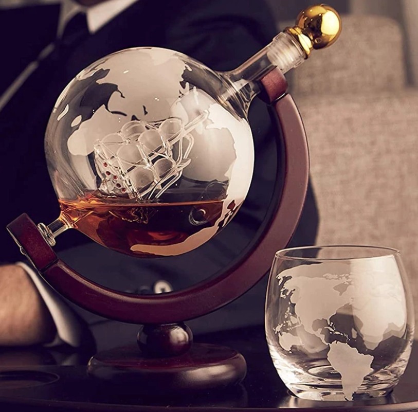 GLOBE DECANTER WITH SHIP