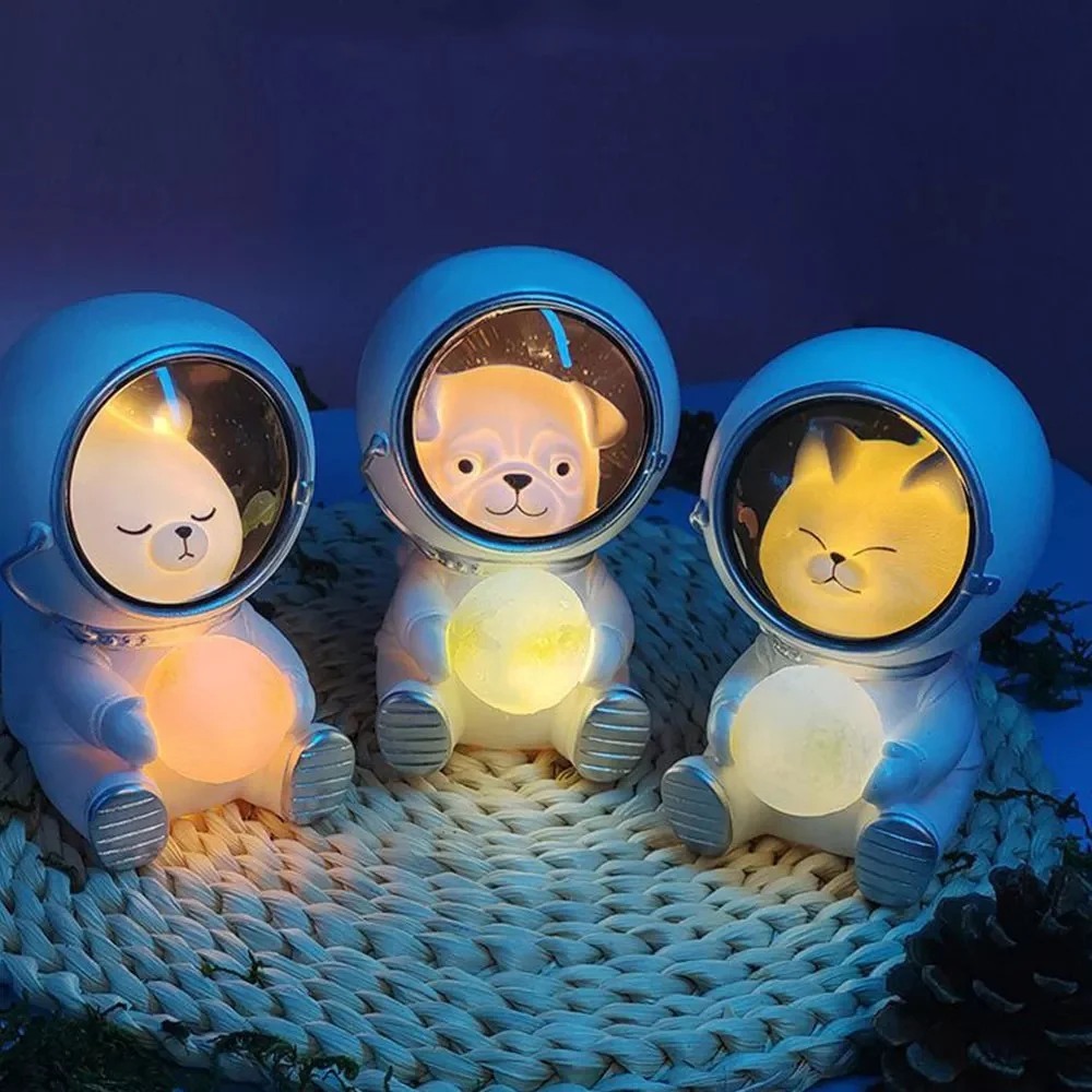 Astronaut LED Night Light