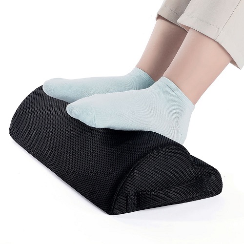 Ergonomic Footrest Pillow