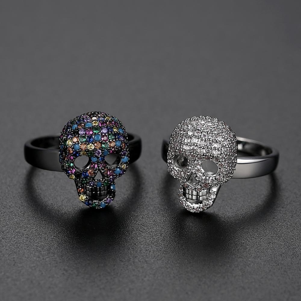 CRYSTAL SKULL RING