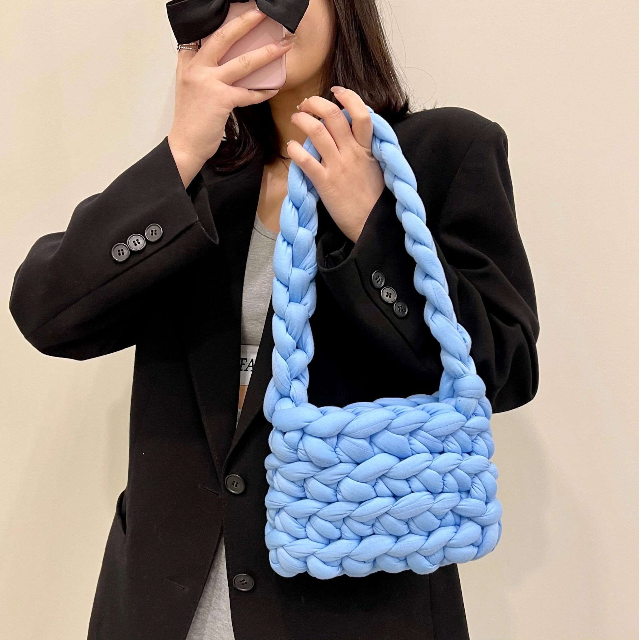 CHUNKY KNIT PURSE