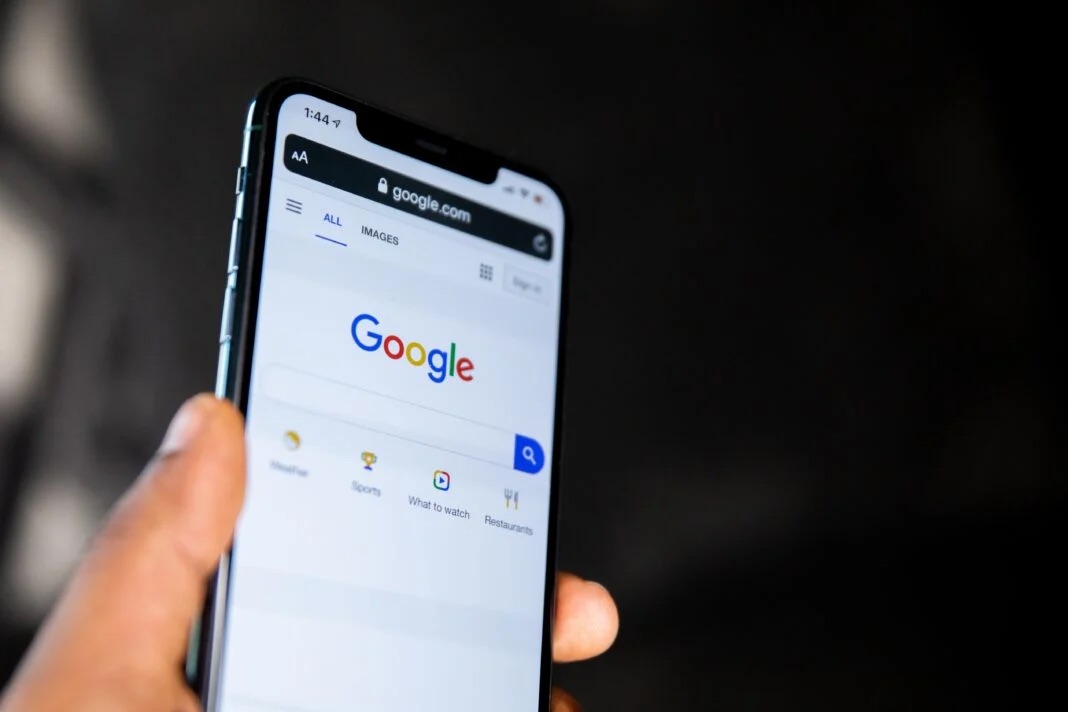 SURVEY: MOST MOBILE USERS DO NOT CLICK ON GOOGLE SEARCH RESULTS