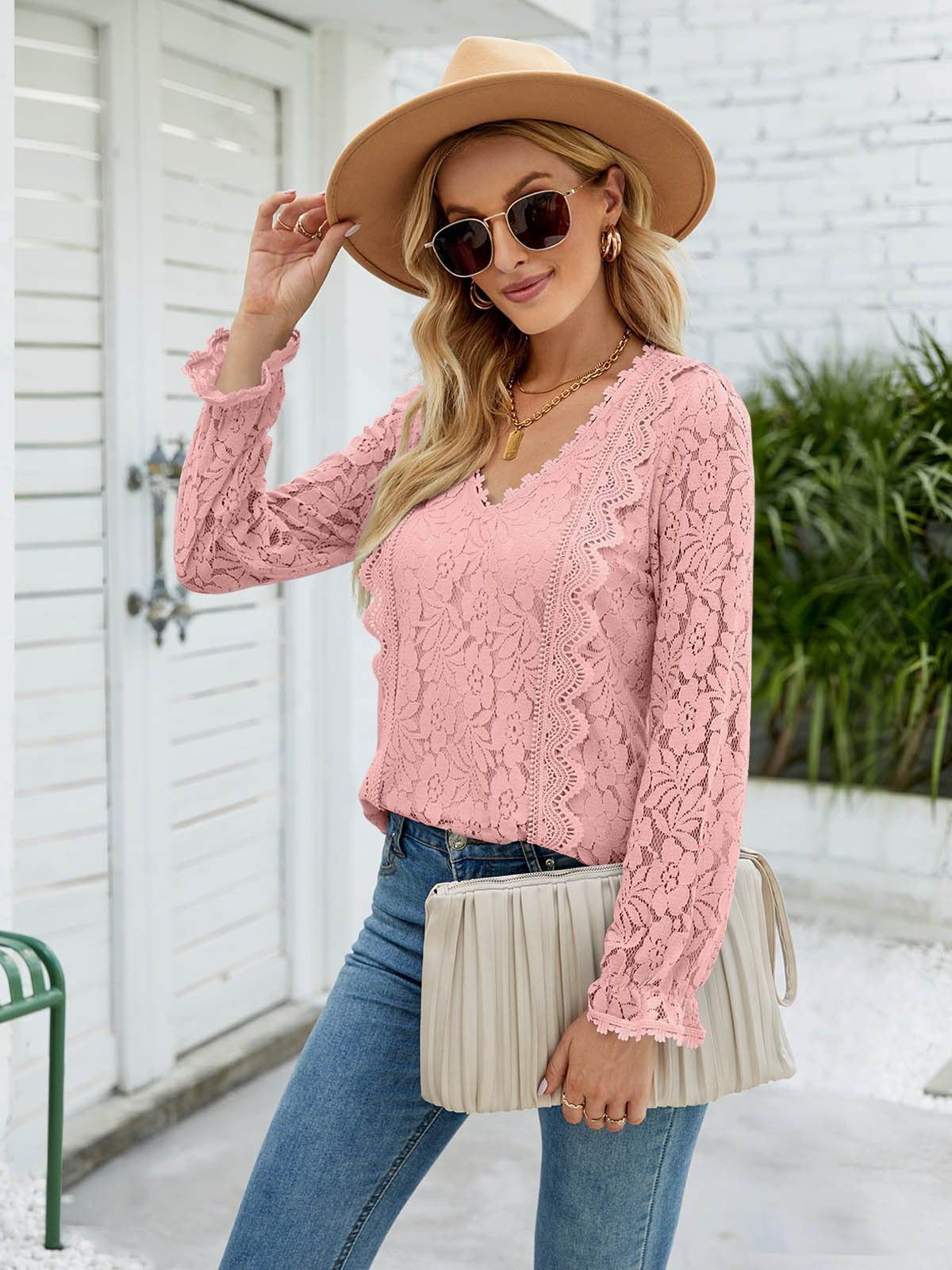 Hollow lace top