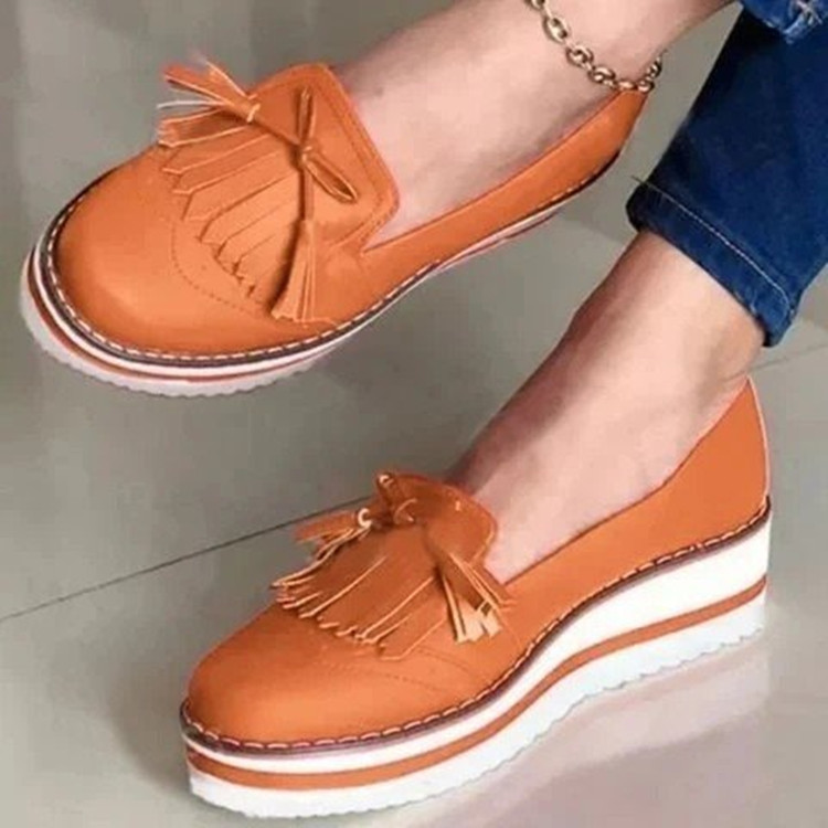 Round head leather shoes