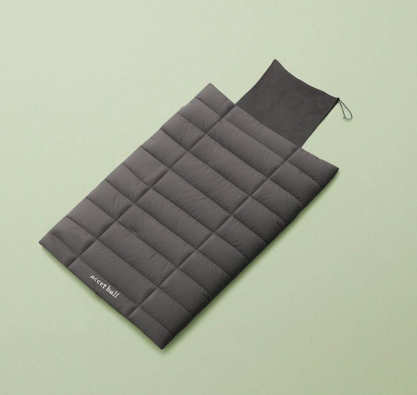 Portable dog mat K106